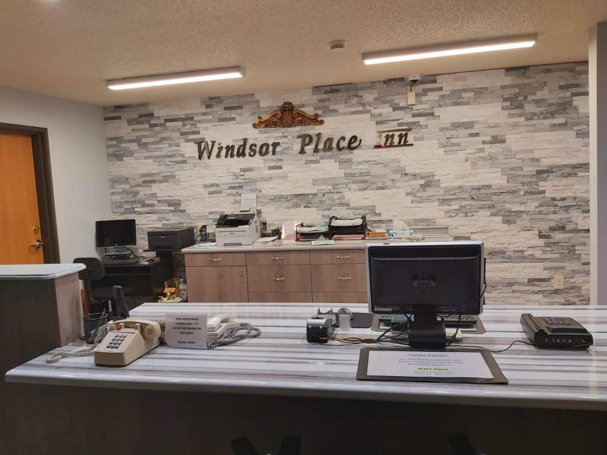 Windsor Place Inn Prairie du Chien Esterno foto