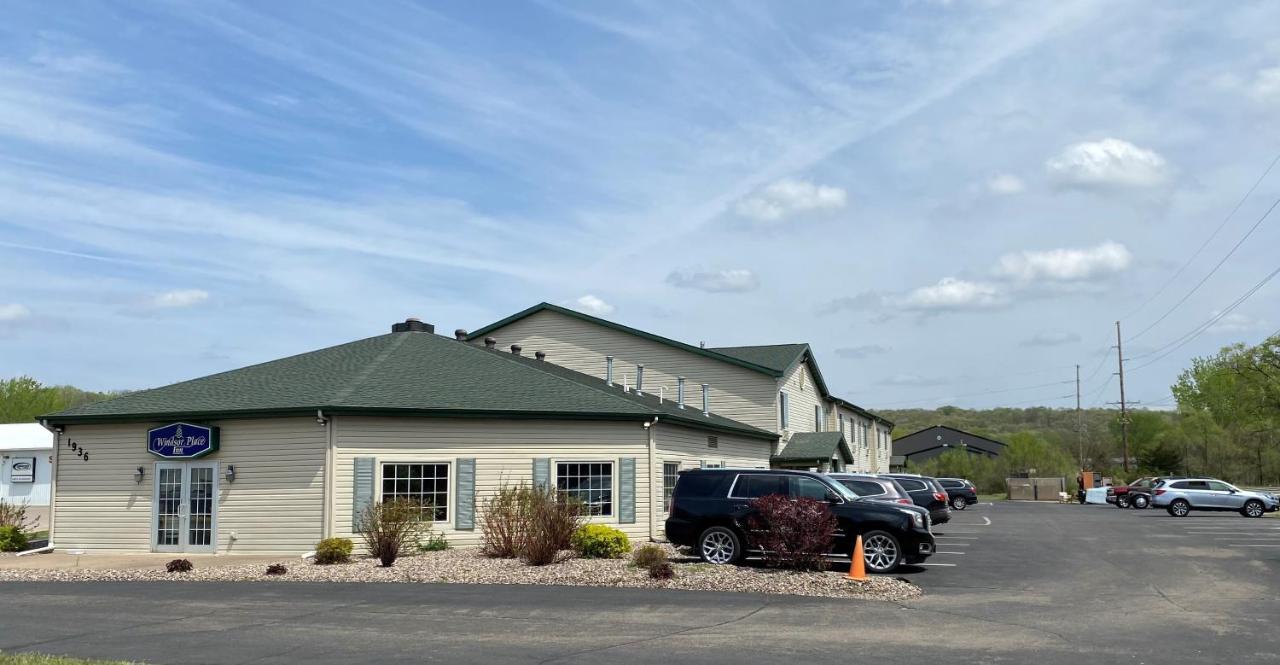 Windsor Place Inn Prairie du Chien Esterno foto