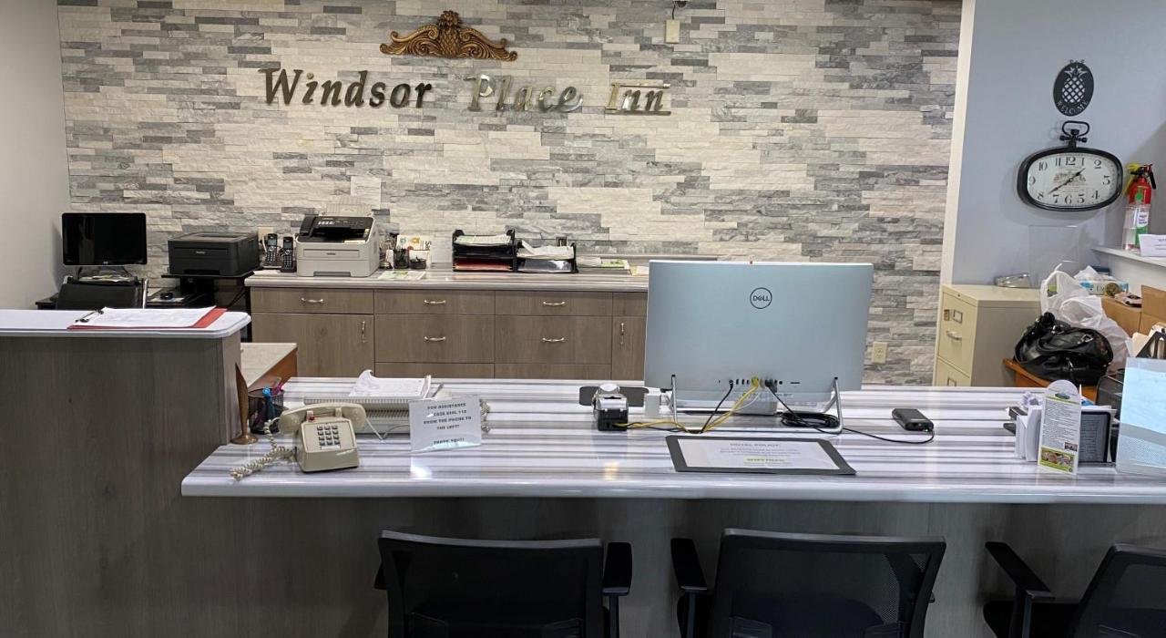 Windsor Place Inn Prairie du Chien Esterno foto